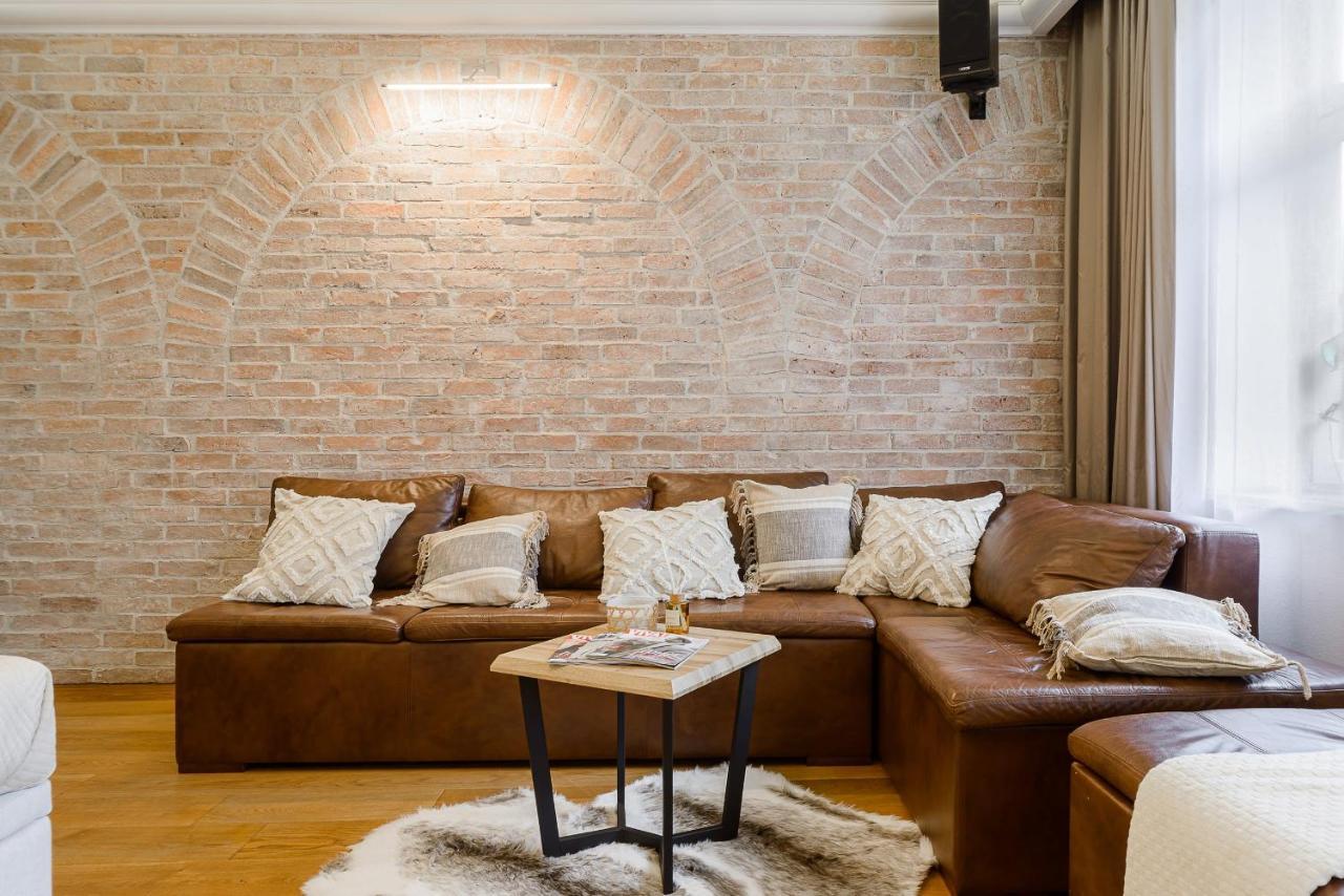 Apartment Lumina Near The Railway Station *